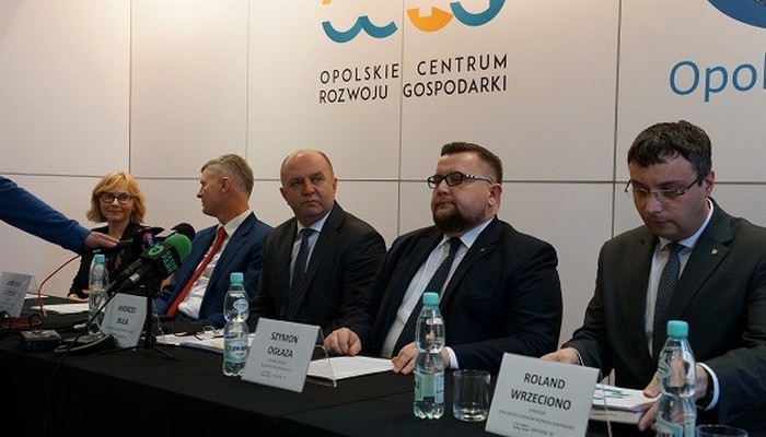 24 stycznia w OCRG odbyła się konferencja prasowa inaugurująca projekt wsparcia na doradztwo i szkolenia dla firm.