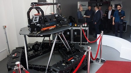 Opracowanie technologii produkcji folii, która chroni rośliny i glebę przed szkodliwym działaniem soli drogowej; badania nad lżejszą i wydajniejszą półosią do aut osobowych czy wykonanie ultralekkiego urządzenia tran