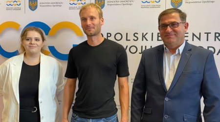 Przedstawiciele firm Krause Innowacje w Budownictwie, Żłobek Kraina Marzeń i Loyal Solution zrealizowały projekty cyfrowe w poprzednich naborach.